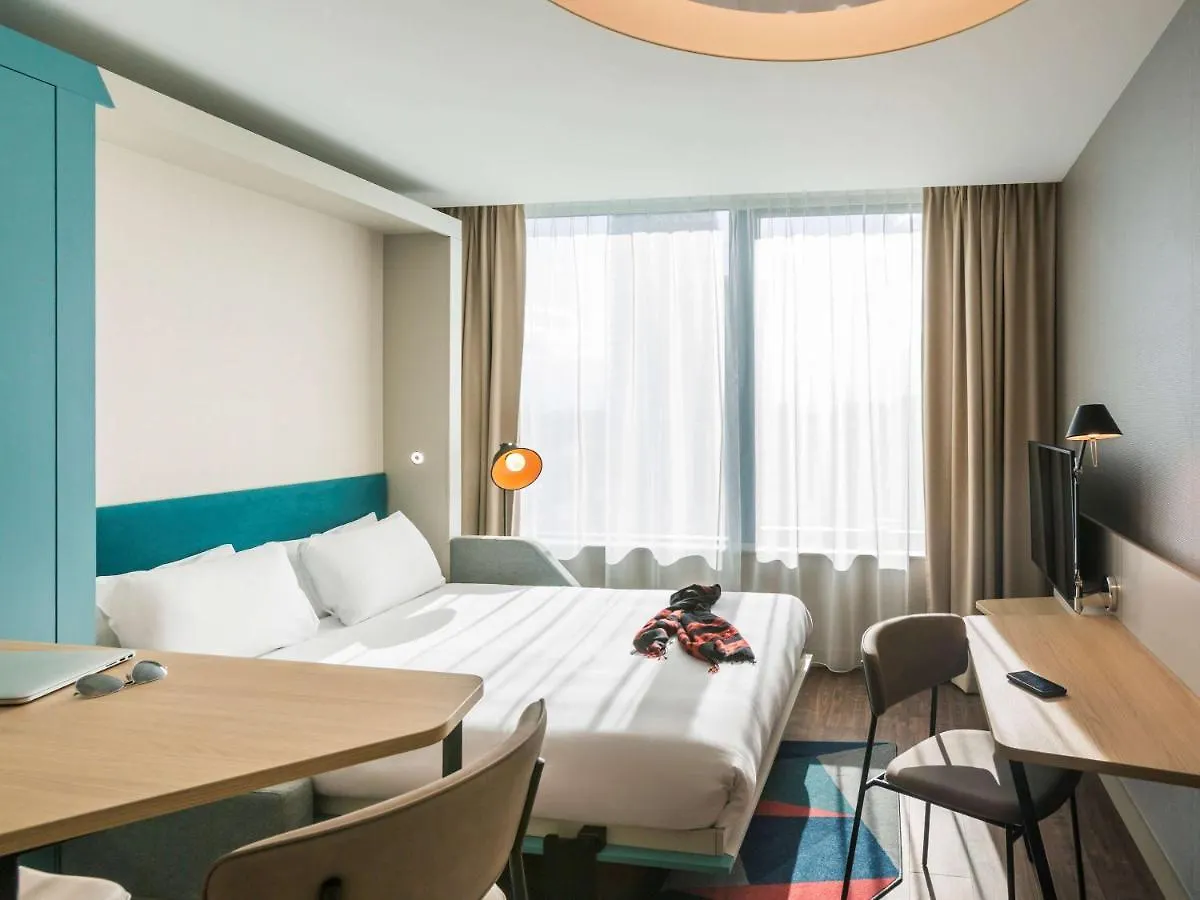 Aparthotel Adagio London Stratford 4*,  Великобритания