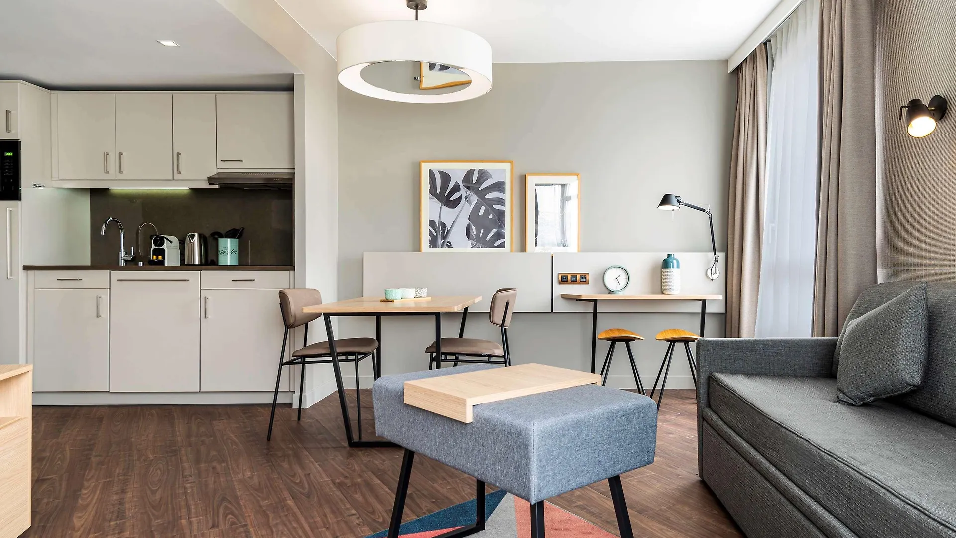 ****  Aparthotel Adagio London Stratford Великобритания